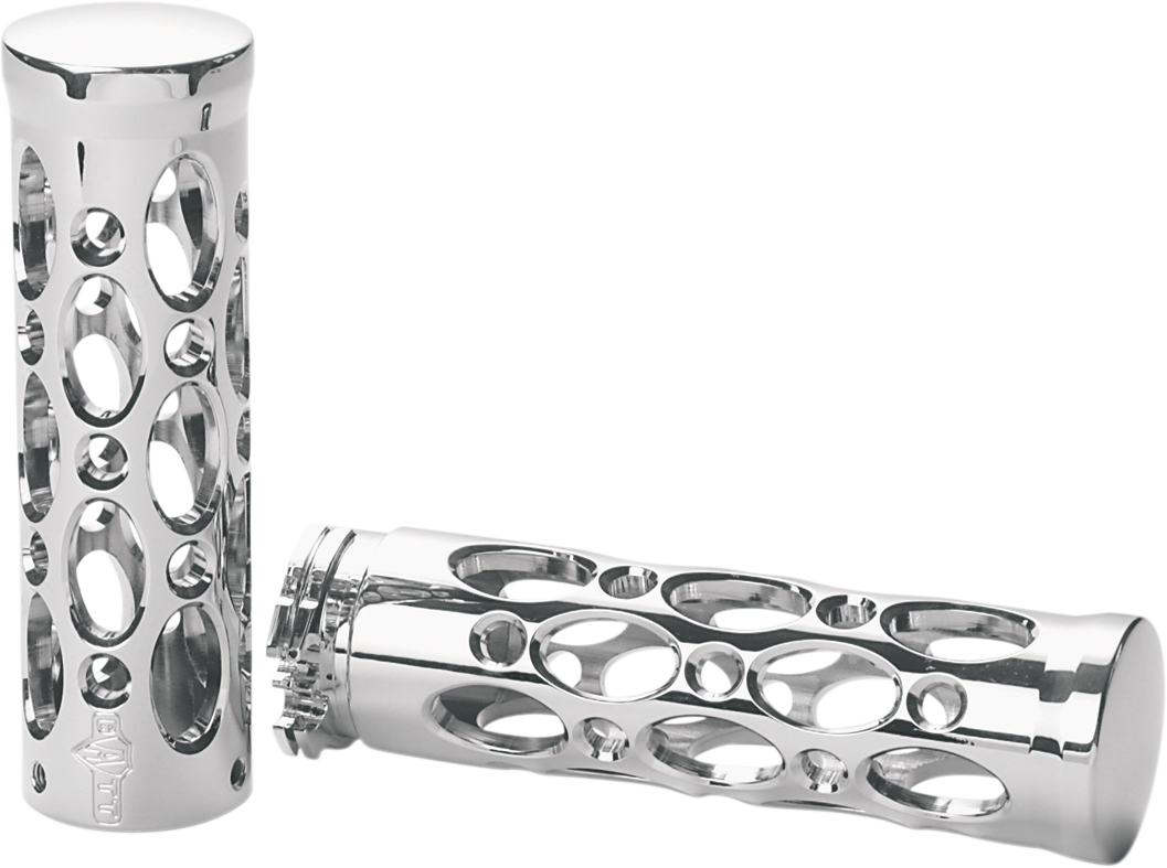 OVAL HOLE GRIPS CHR