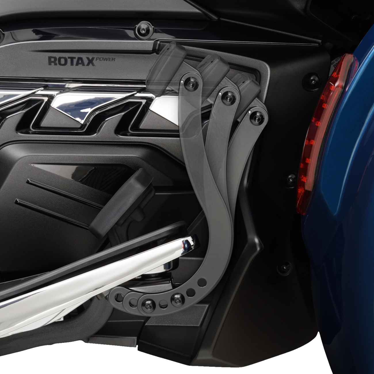 SHOW CHROME Adjustable Highway Pegs