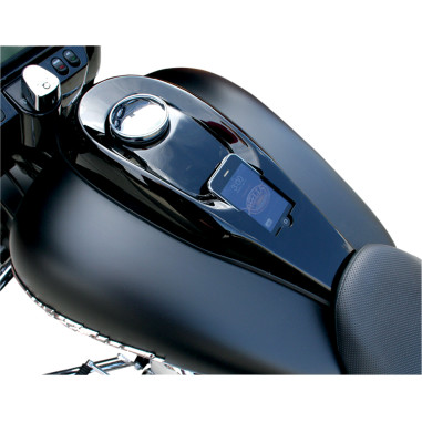 DASHLINK™ INTEGRATED FUEL TANK CONSOLE/DOCKING STATION FOR iPhone®/iPod touch®