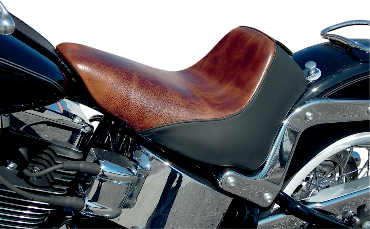 SADDLEMEN Renegade™ Lariat Leather Solo Seat