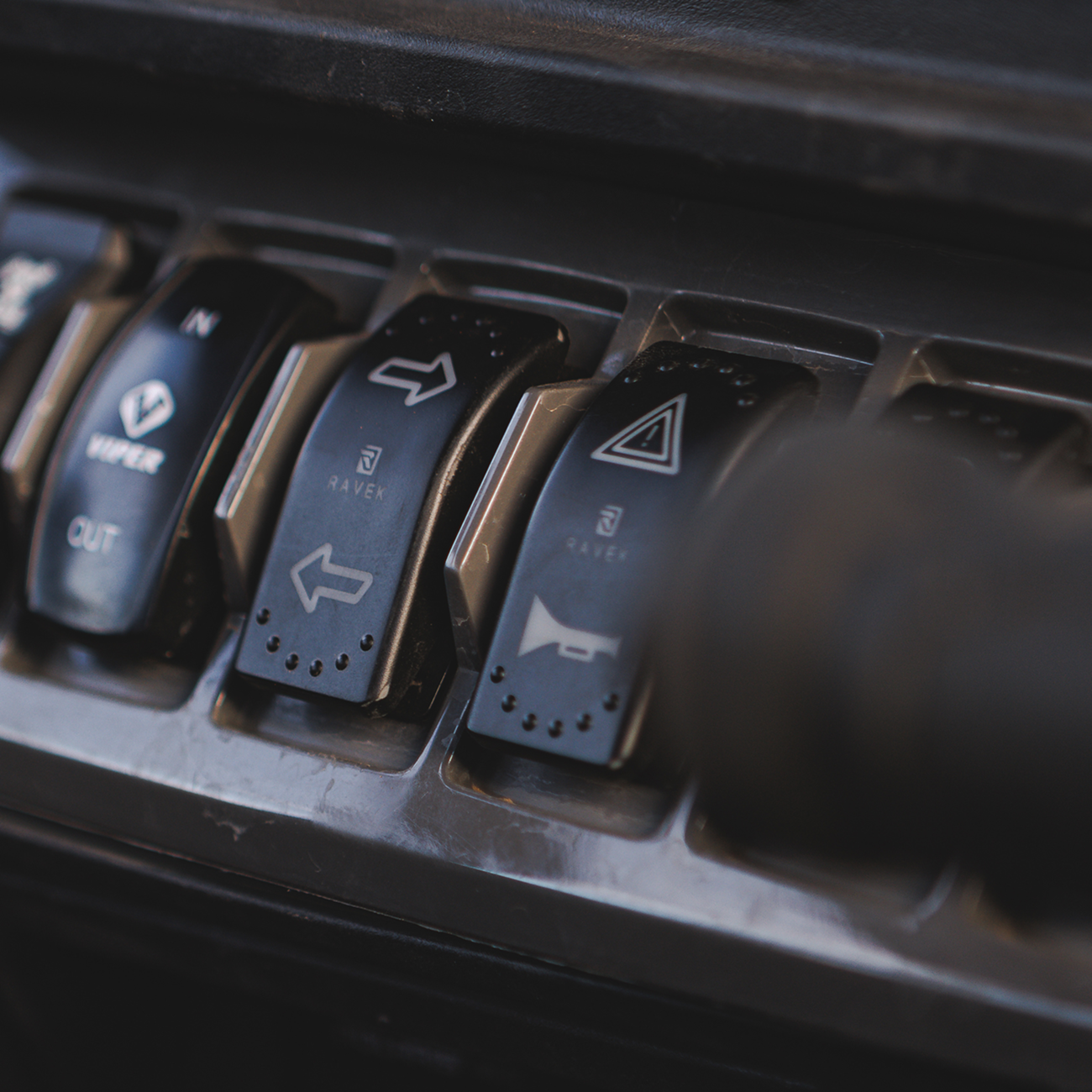 RAVEK Auto-Cancel Turn Signal Kit