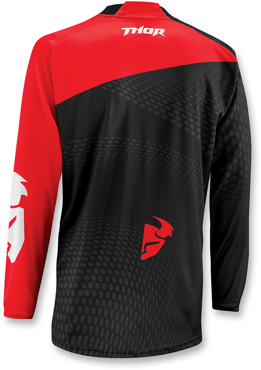 black and red jersey shirt