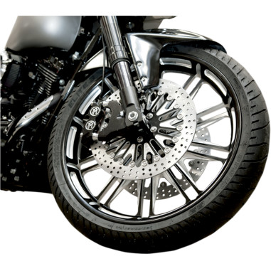 R BOSS 18X4.25 FXS CC