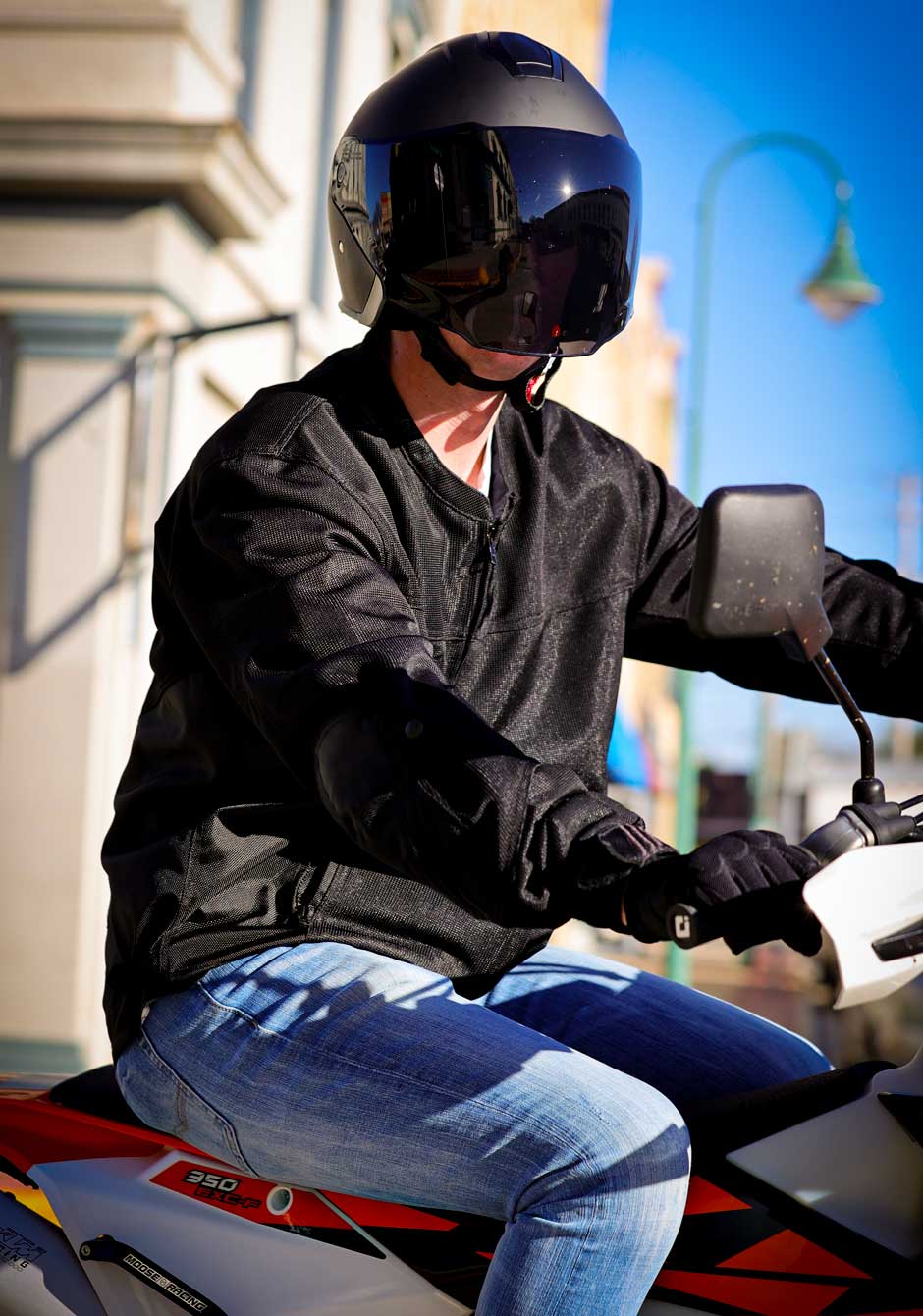 カメリア Z1R - Product