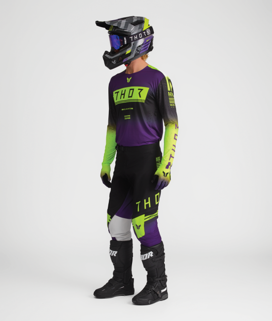 592681_V1.png?x=550&y=650&