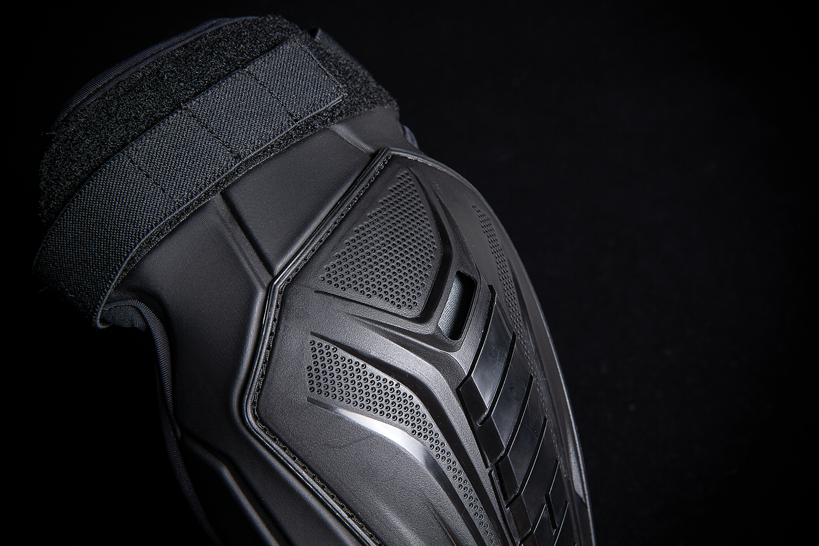 Icon Field Armor 3™ Elbows
