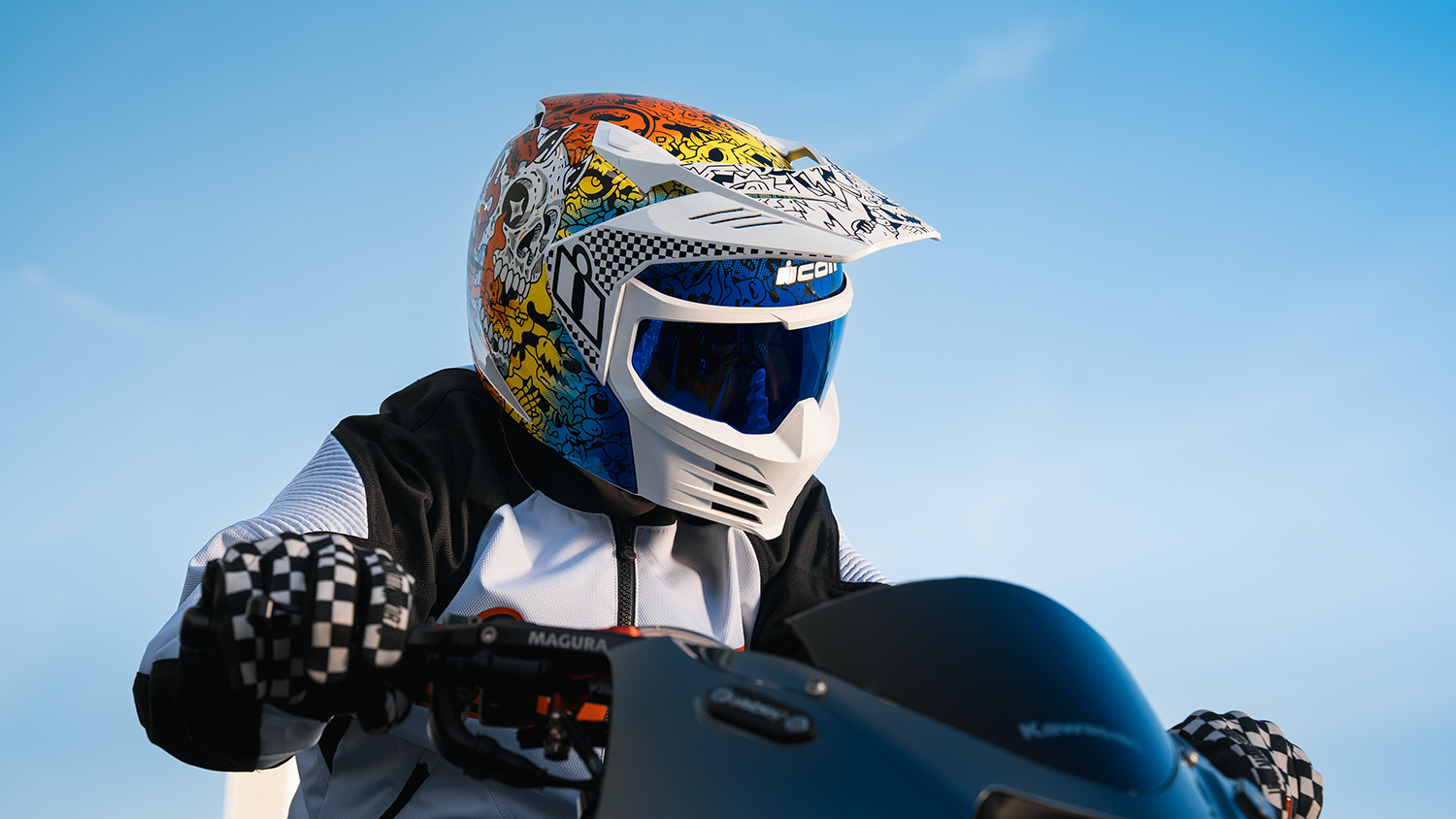 Icon Elsinore™ Doodle 3 Helmet