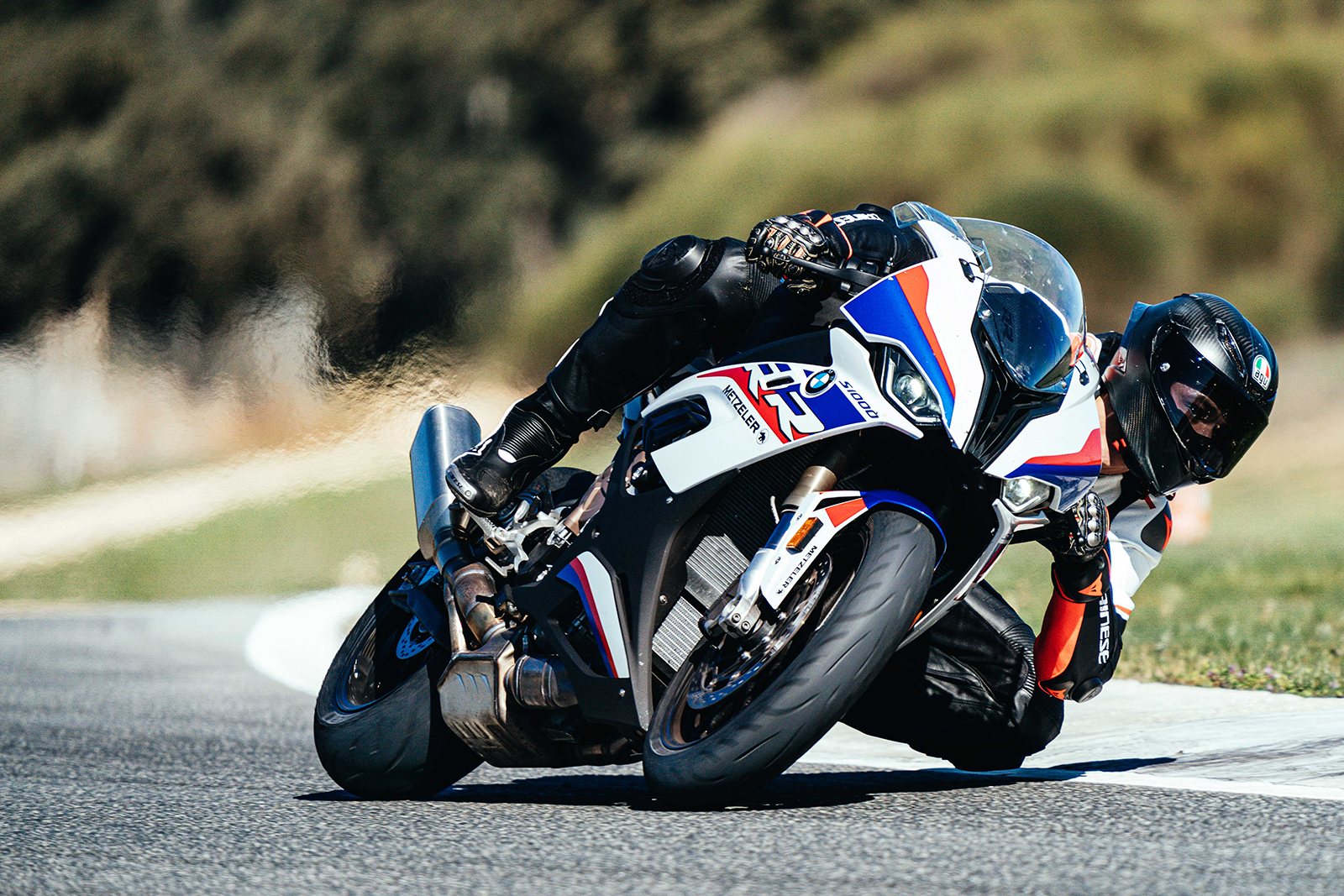 METZELER Sportec™ M9 RR Tire