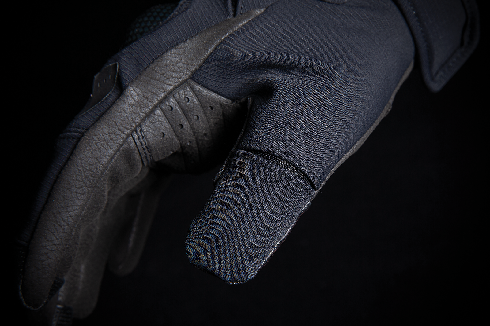 Icon Stormhawk™ Gloves