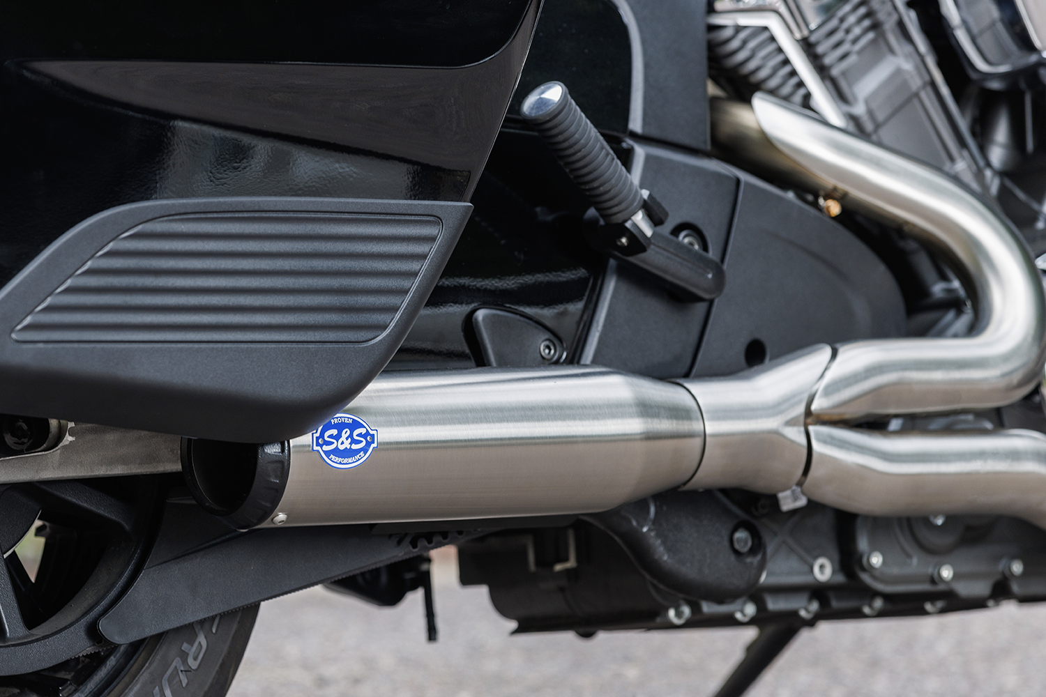 S&s cycle 2-into-1 Qualifier Exhaust System - 50-State - Brushed - Stainless Steel Indian