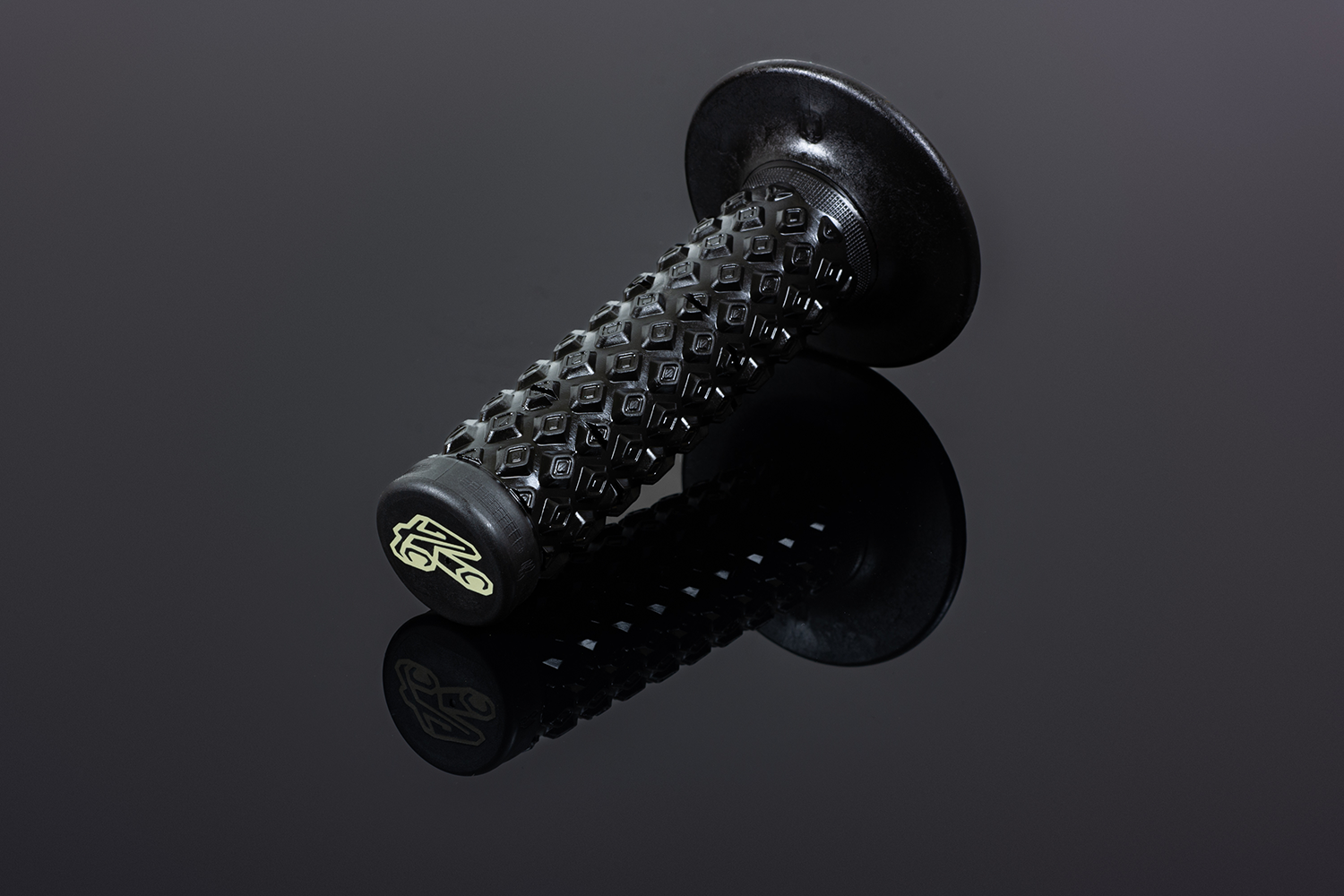 RENTHAL MX R-Works Ultratacky Comfort Dual Grips