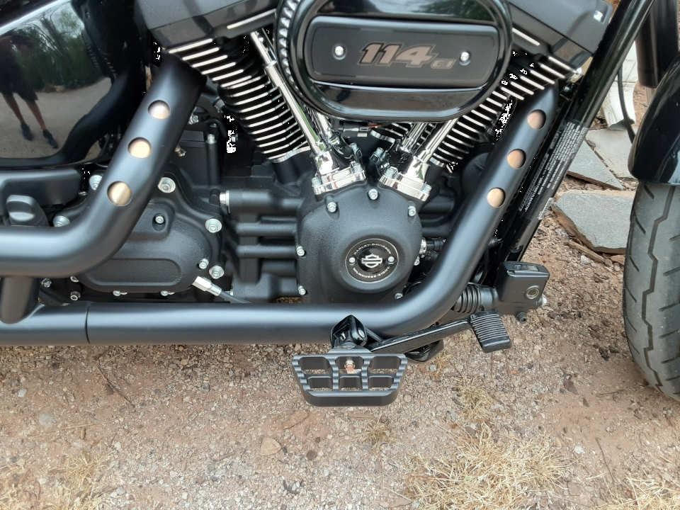 Joker Machine Serrated Mini Rider Floorboards For Harley Softail 2018-2025