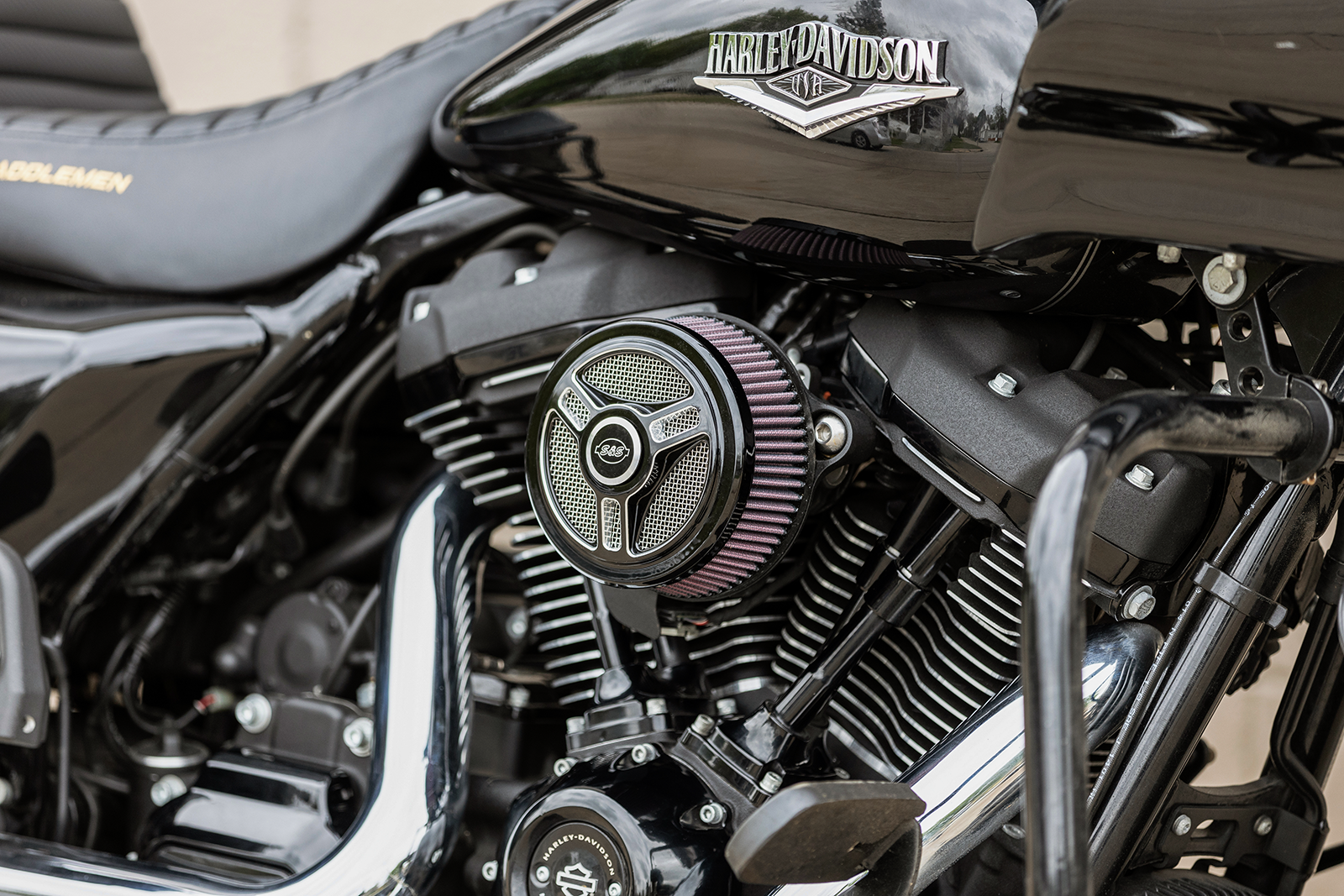 S&S Cycle Tri-Spoke Stealth Air Cleaner Cover