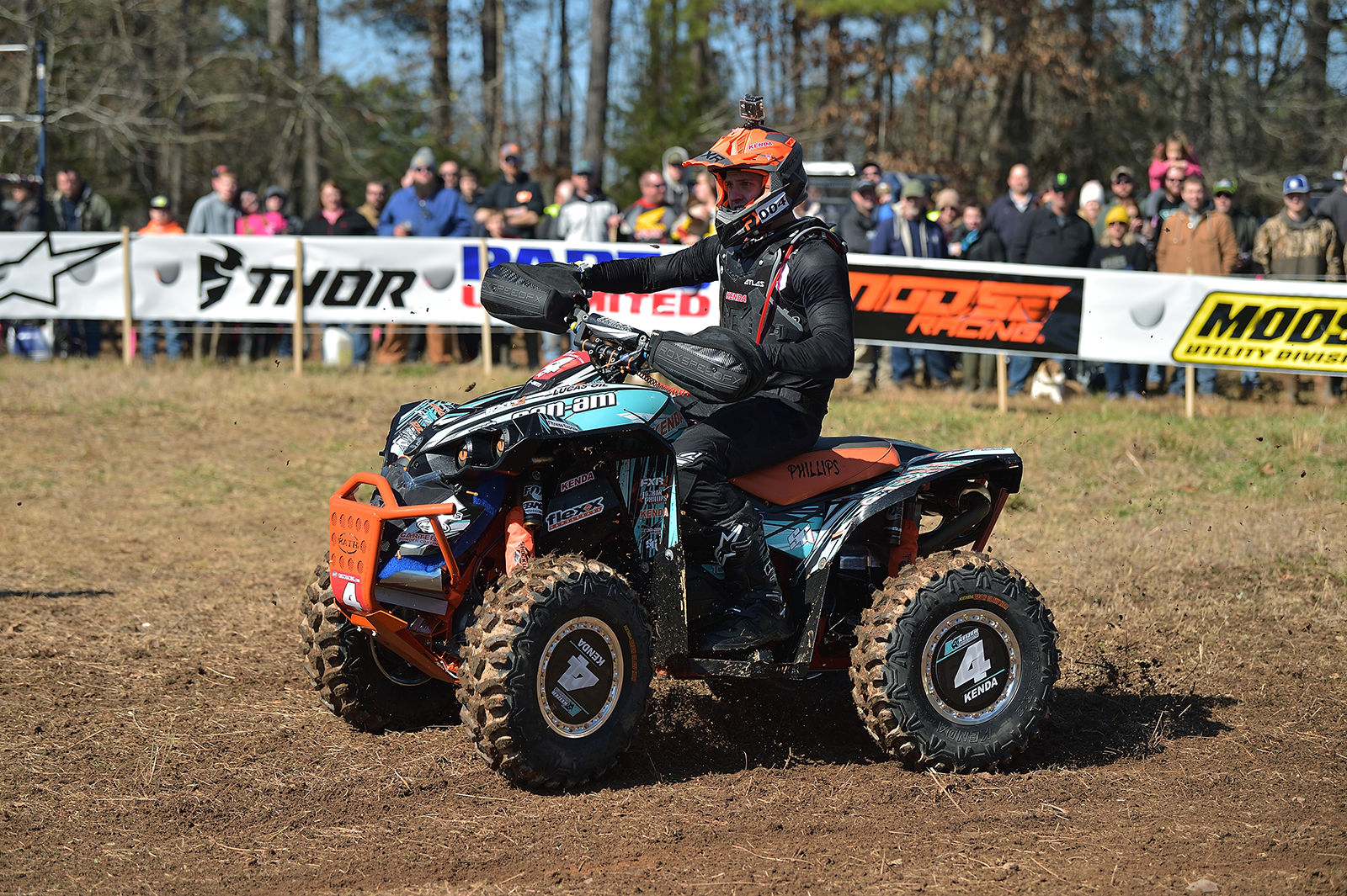 Kenda K587 Bear Claw HTR Tires