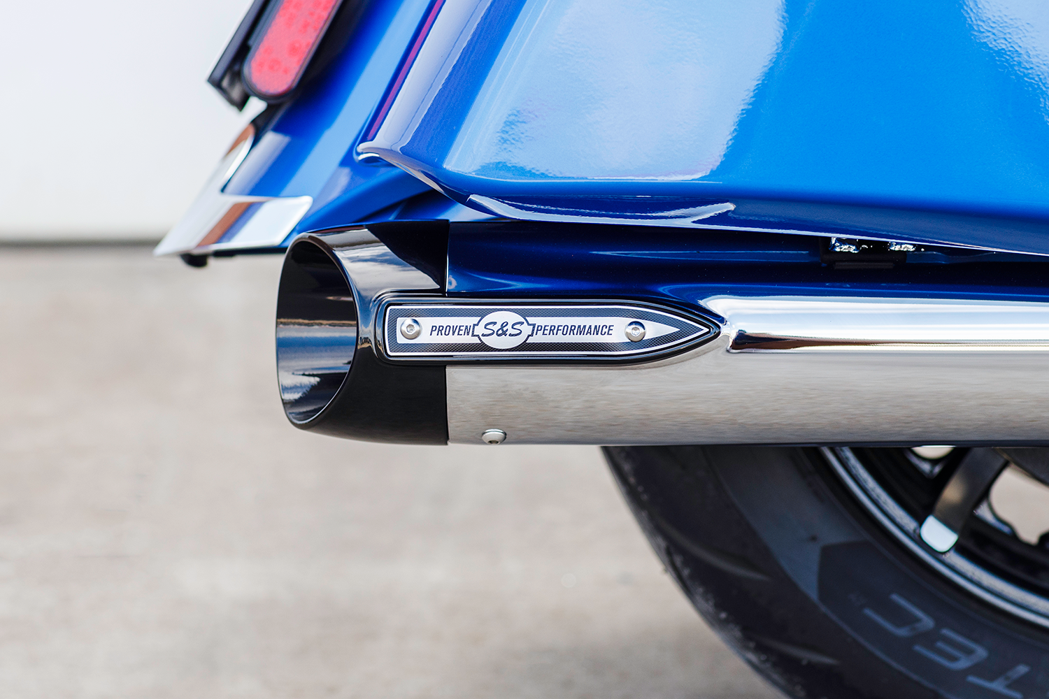 S&S Cycle Broadhead Slip-On Mufflers For Indian Touring 2014-2025