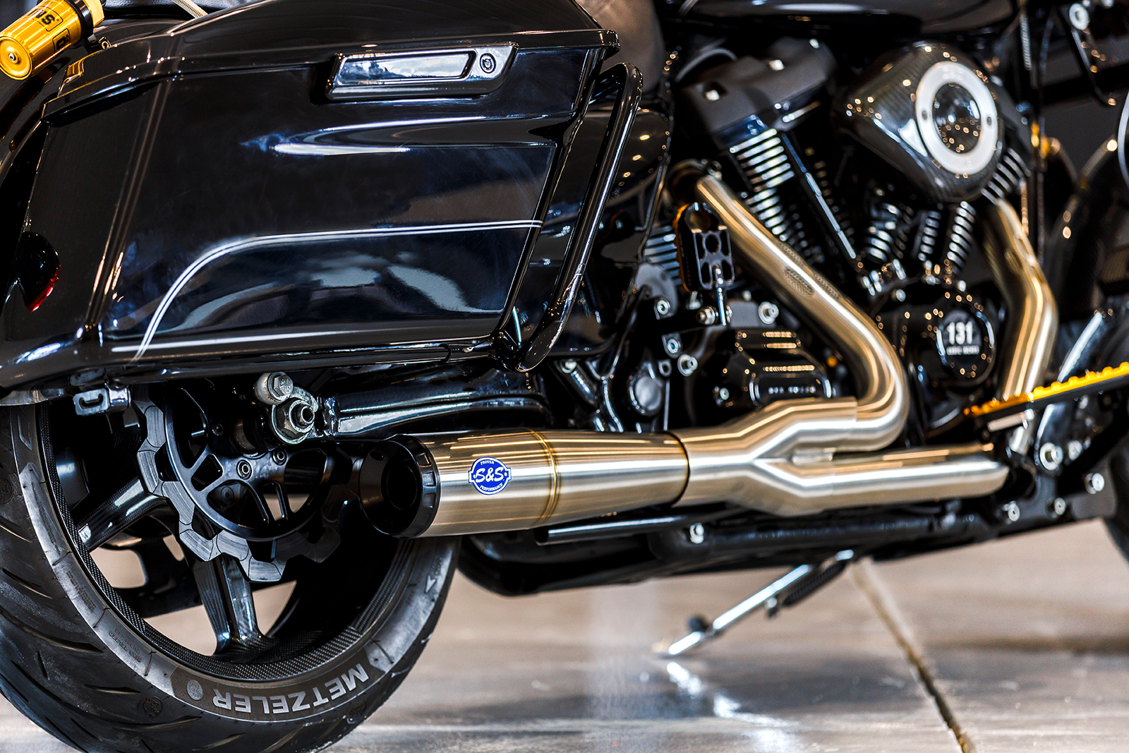 S&s cycle 2-into-1 Diamondback Exhaust System Harley Davidson
