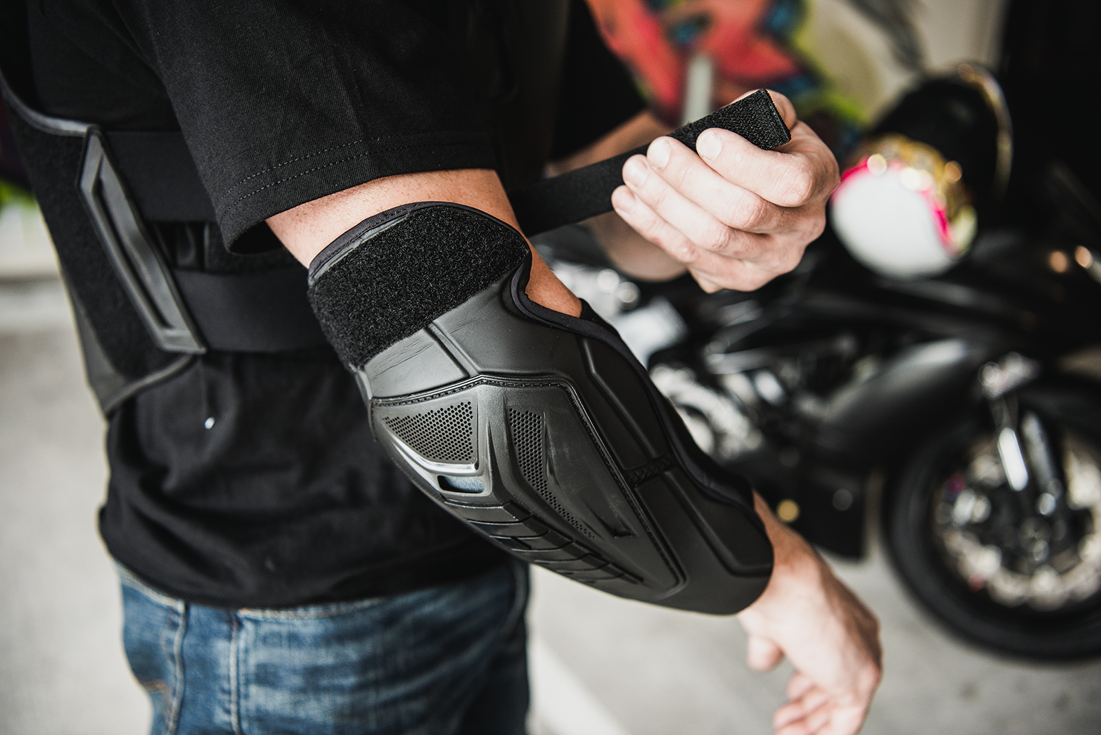 Icon Field Armor 3™ Elbows