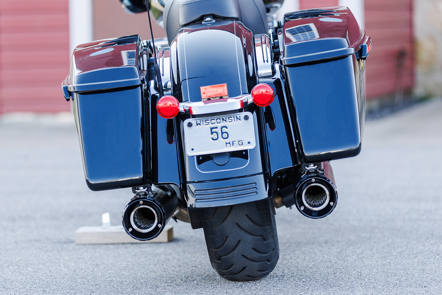 S&s cycle 4-1/2" GNX Slip-On Mufflers - Guardian Black Harley Davidson