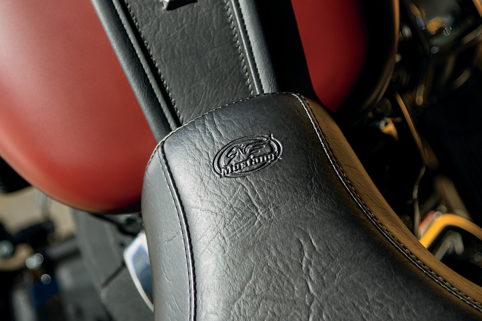 MUSTANG MX Tour Solo Seat