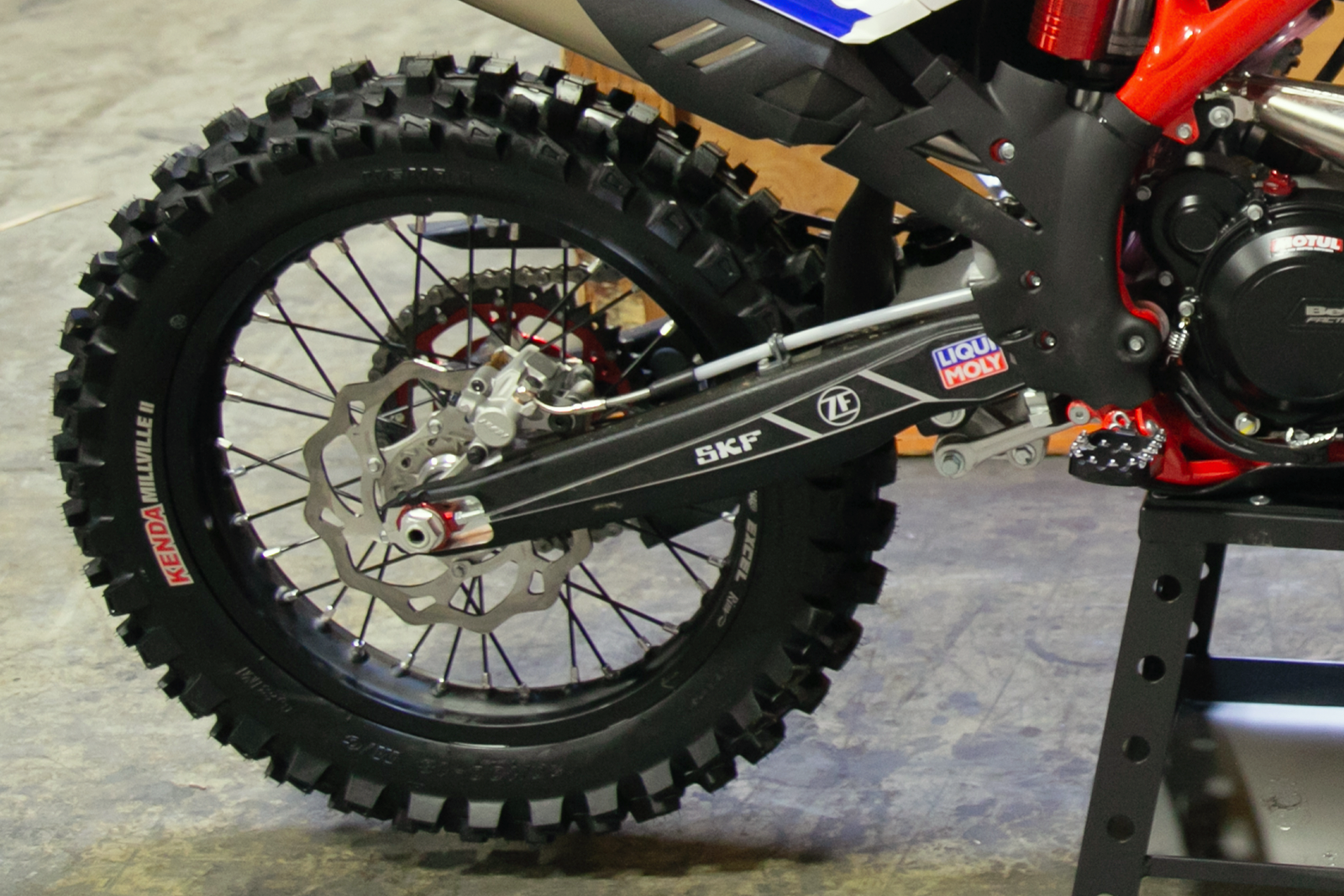 KENDA K785 Millville II Tire