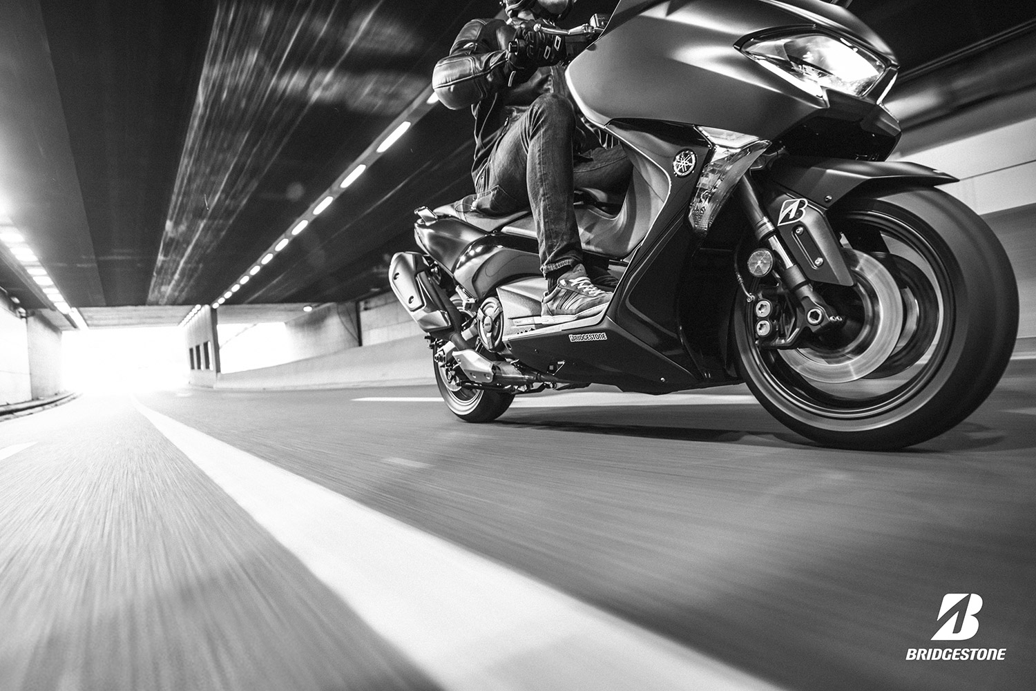 BRIDGESTONE Battlax SC2 Tire