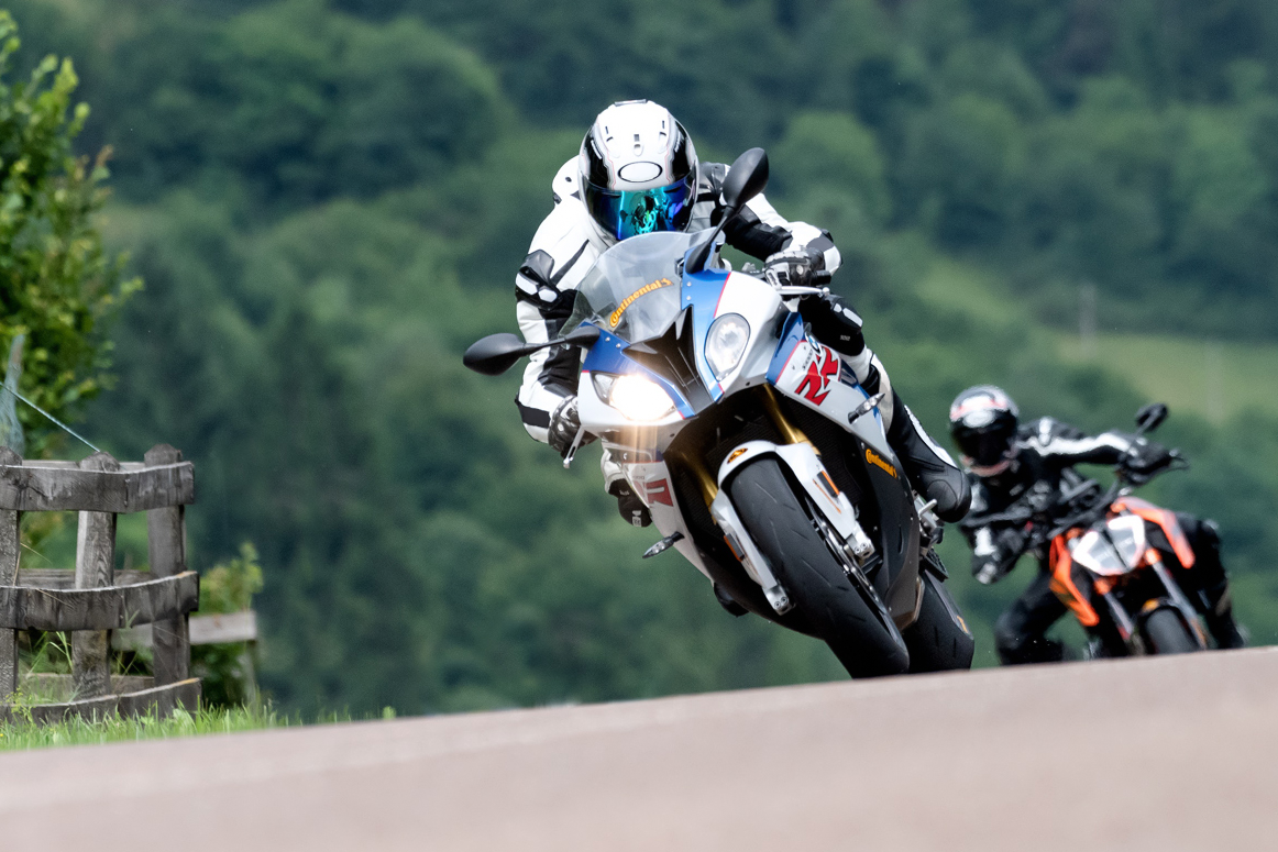 Continental Tire - ContiRaceAttack 2 Street - Rear - 190/50ZR17 - (73W)