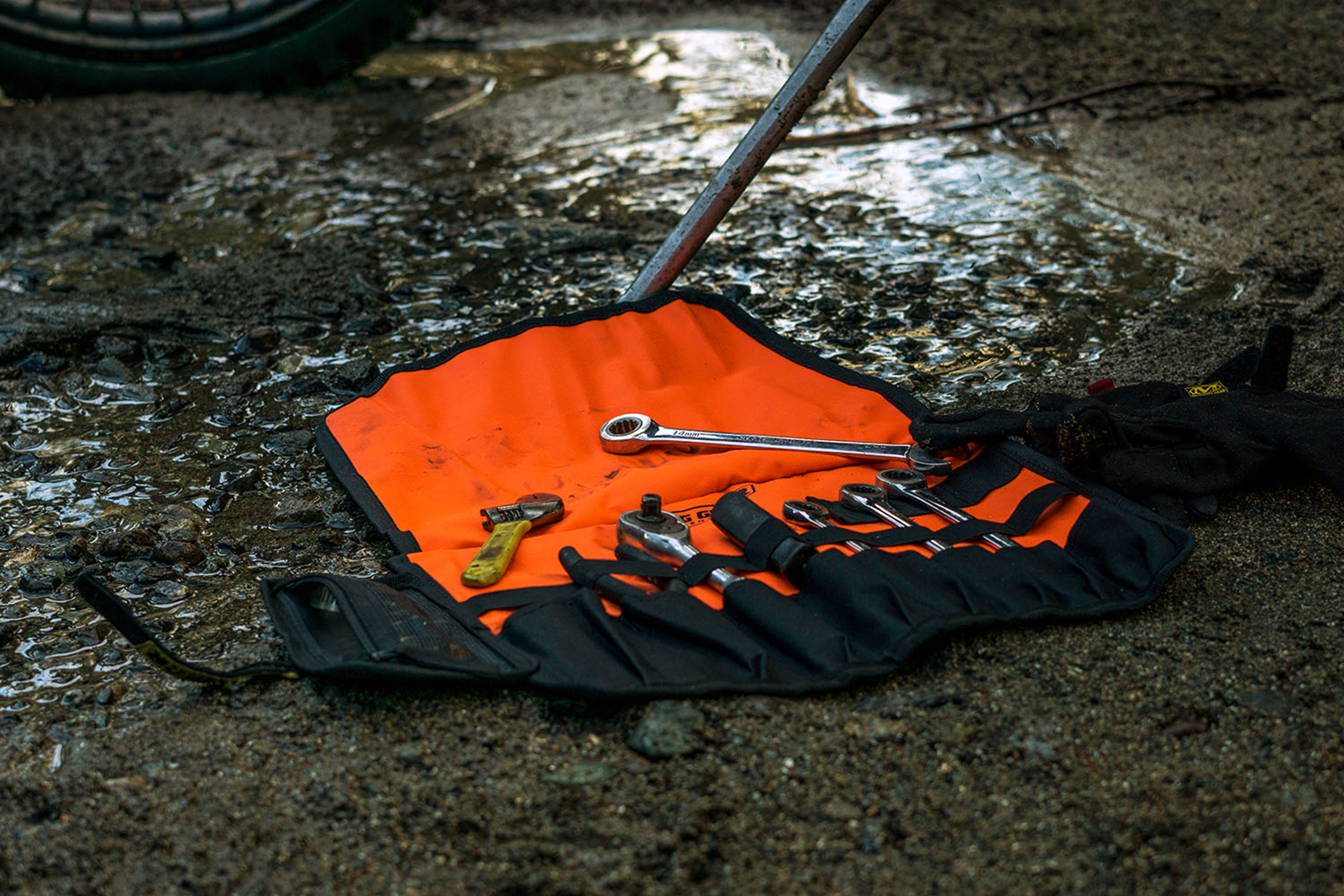 NELSON RIGG Tool Roll