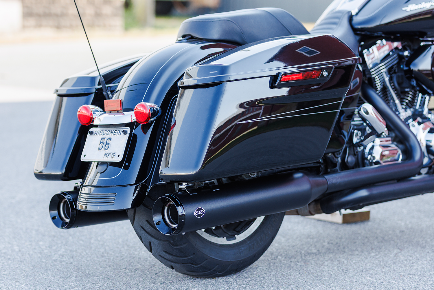 S&s cycle 4-1/2" GNX Slip-On Mufflers - Guardian Black Harley Davidson