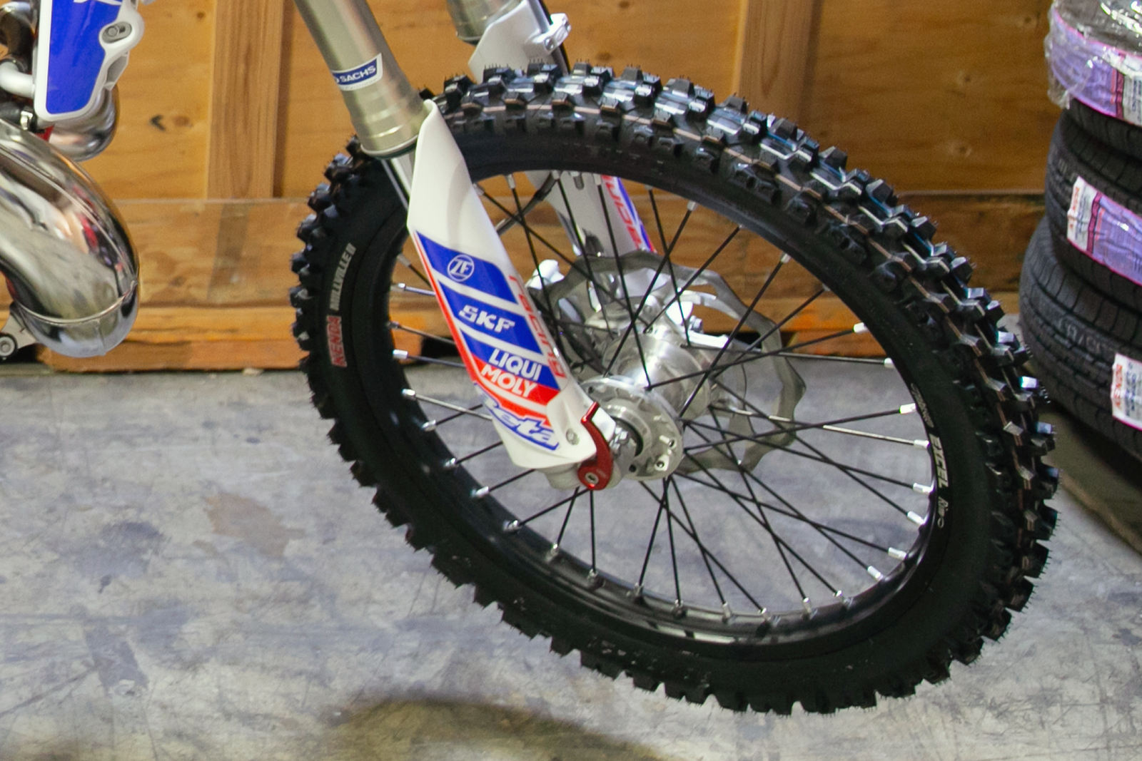 KENDA K785 Millville II Tire