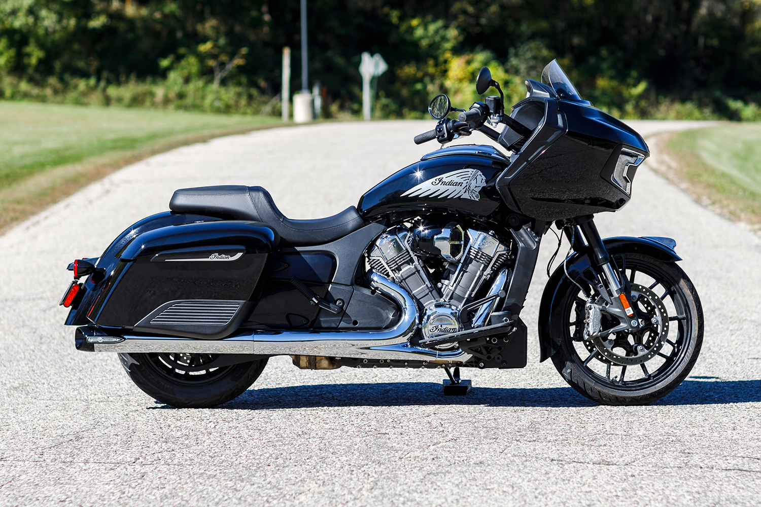 S&S Cycle Broadhead Slip-On Mufflers For Indian Touring 2014-2025
