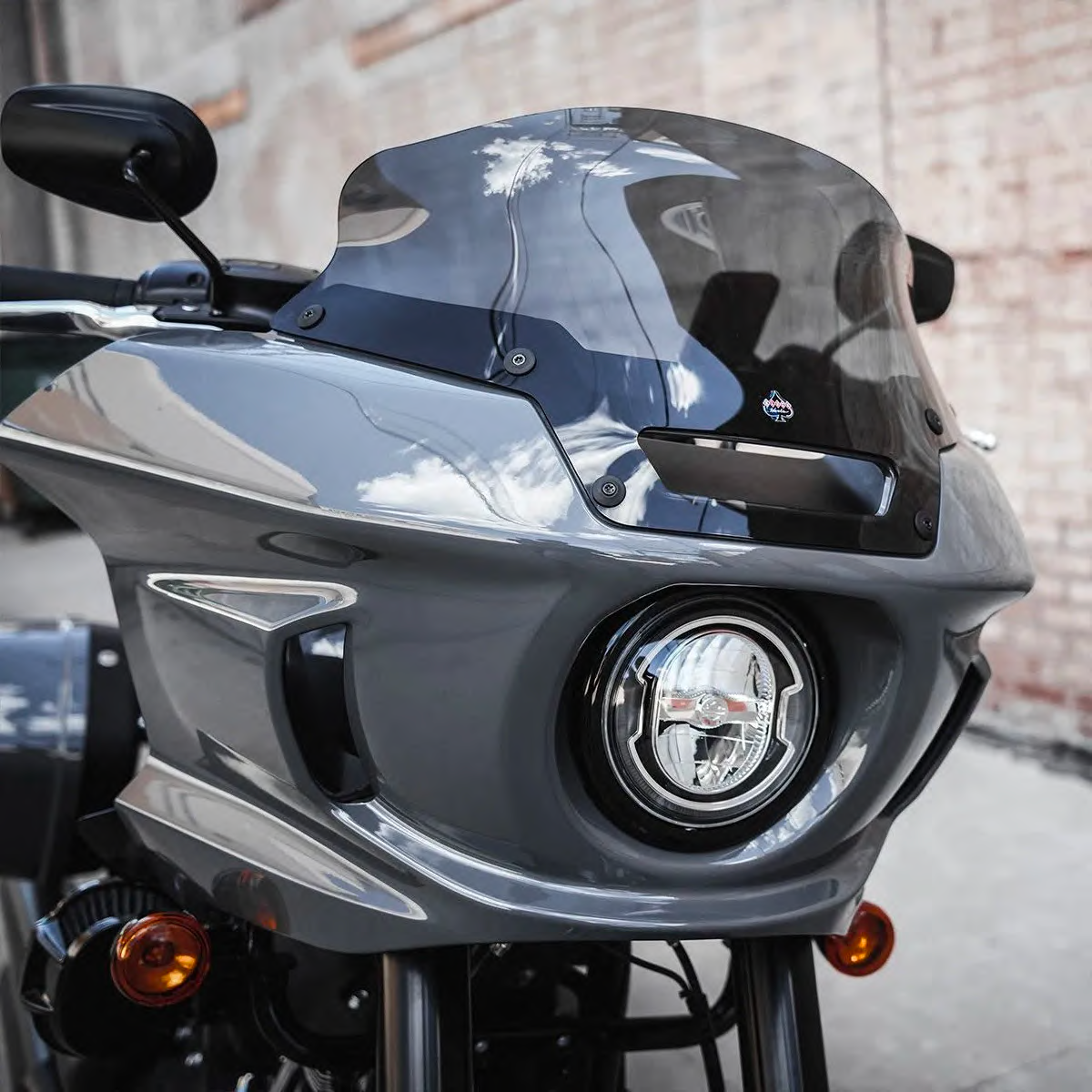 Klock Werks Flare Windshield For Harley Low Rider ST 2022-2025