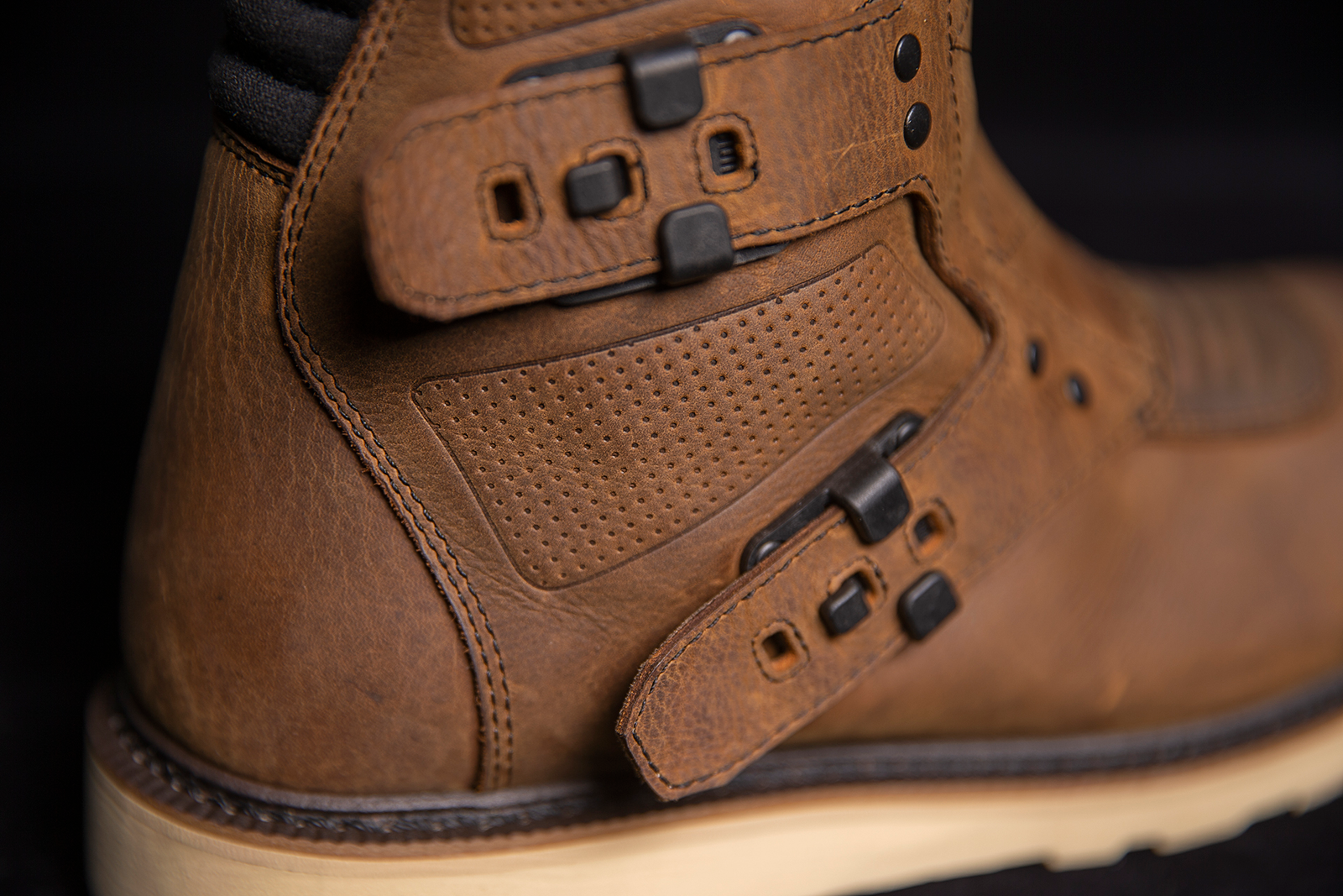 ICON Elsinore 2™ Boots