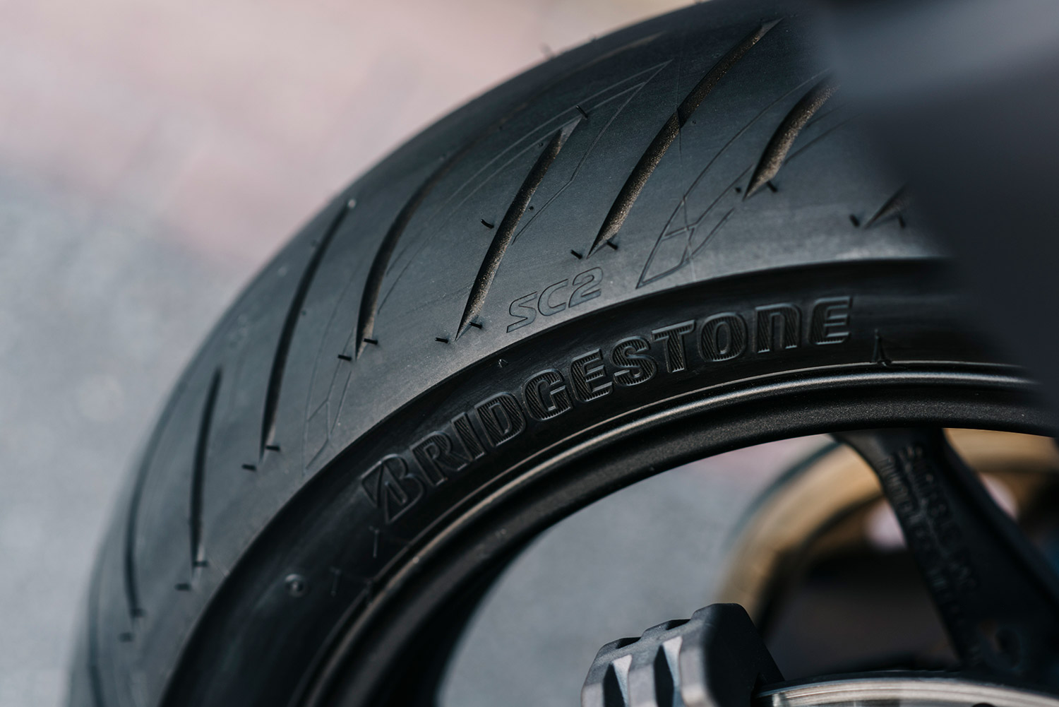 BRIDGESTONE Battlax SC2 Tire