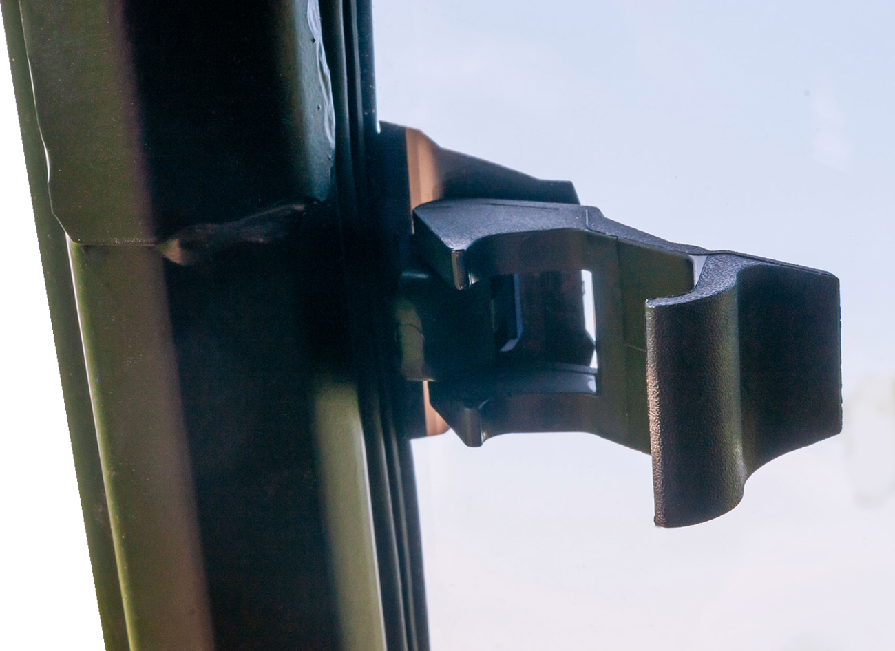 Versa-Vent Windshield