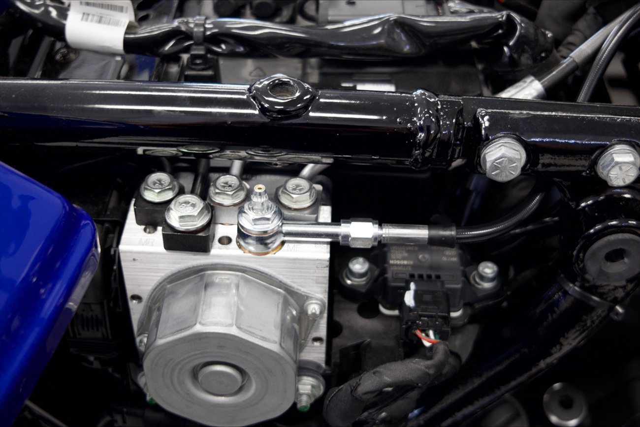 Fat baggers inc. EZ Install Kit - 13"/14" Handlebars - Upper Clutch - Full Length - Braided Stainless Steel/Chrome Harley Davidson