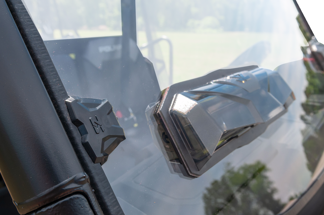 SEIZMIK Versa-Vent Windshield