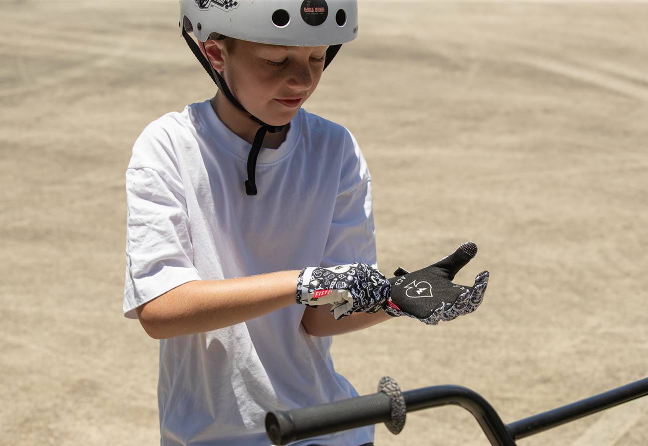 FIST HANDWEAR Youth R-Willy Ace Gloves