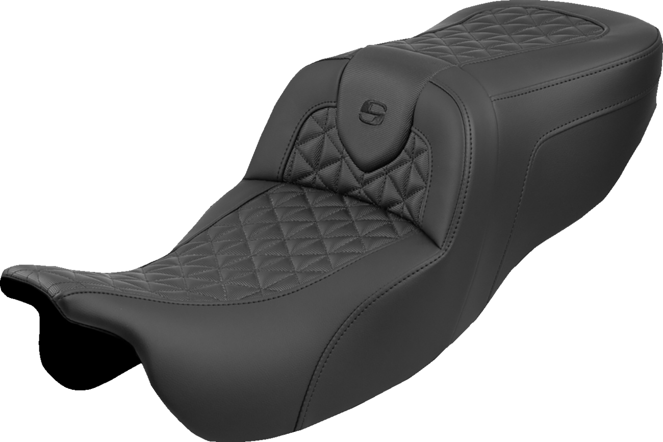 Saddlemen Roadsofa™ Seat - without Backrest - Tri-Gripper - FLRT/FLTRT '15-'25 2015-2025 Harley Davidson FLRT Freewheeler / 2023-2025 Harley Davidson FLTRT Road Glide 3