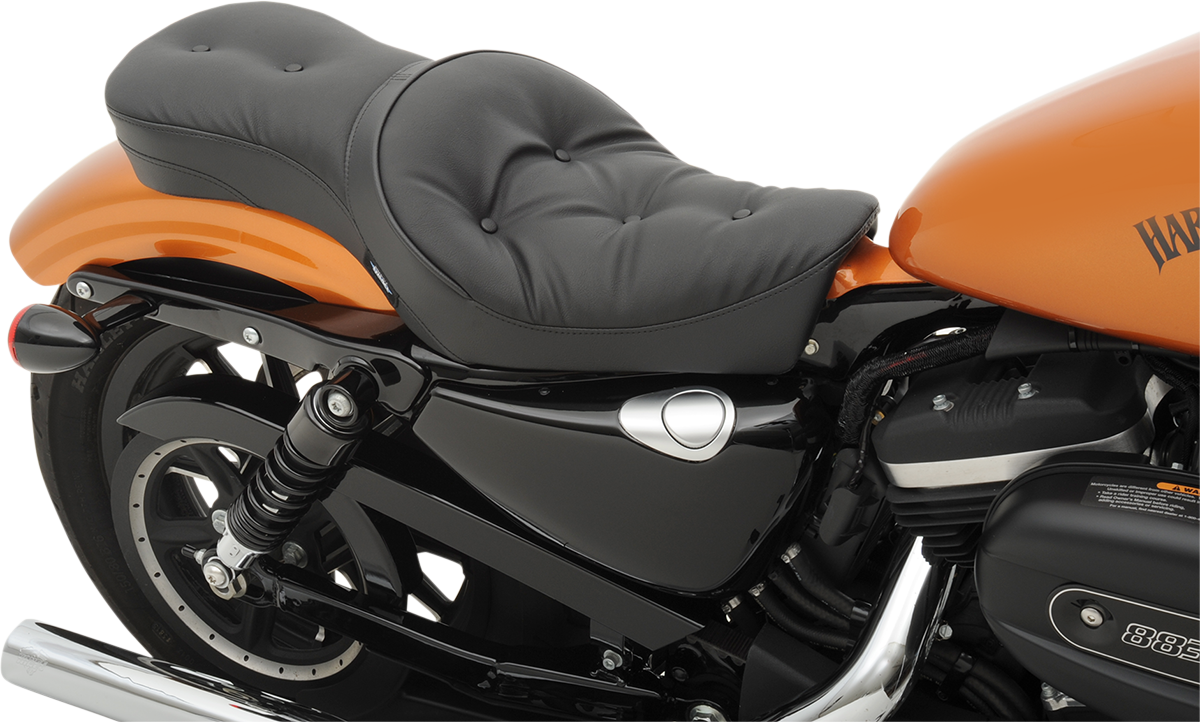 LOW-PROFILE TOURING SEATS 