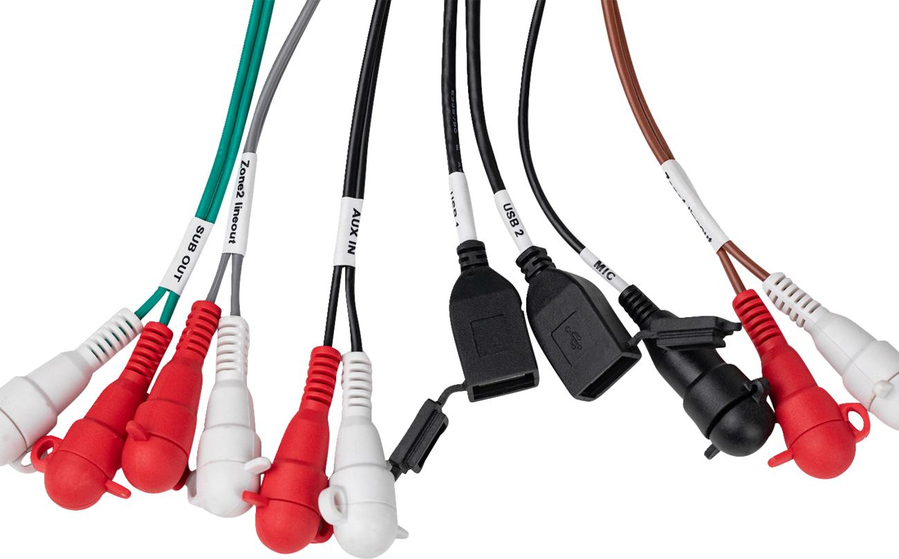 MB QUART Touchscreen Radio