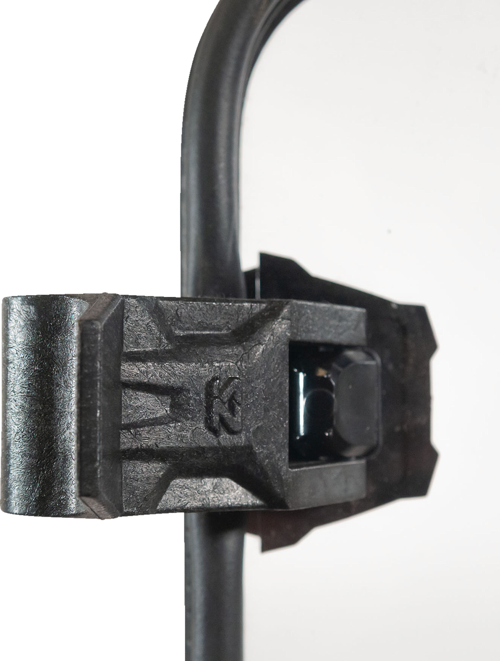 SEIZMIK Versa-Vent Windshield