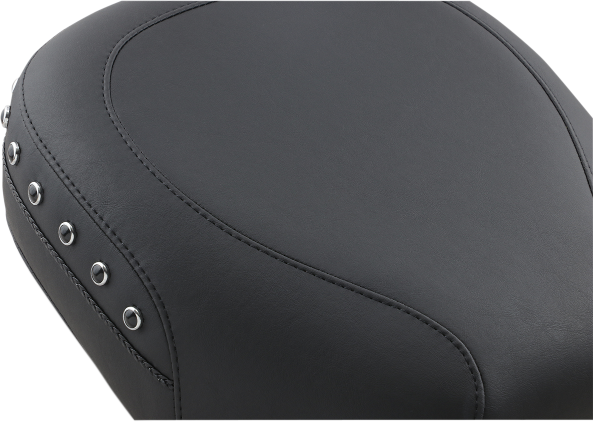 MUSTANG Wide Rear Seat