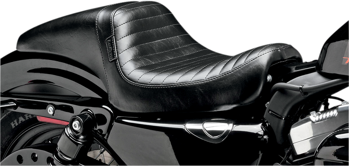 Le pera Daytona Seat - Without Backrest - Pleated - Black - XL '04-'23 Harley Davidson