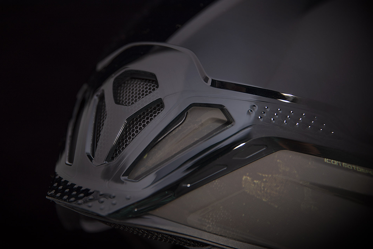 Icon Airflite™ Demo MIPS® Helmet