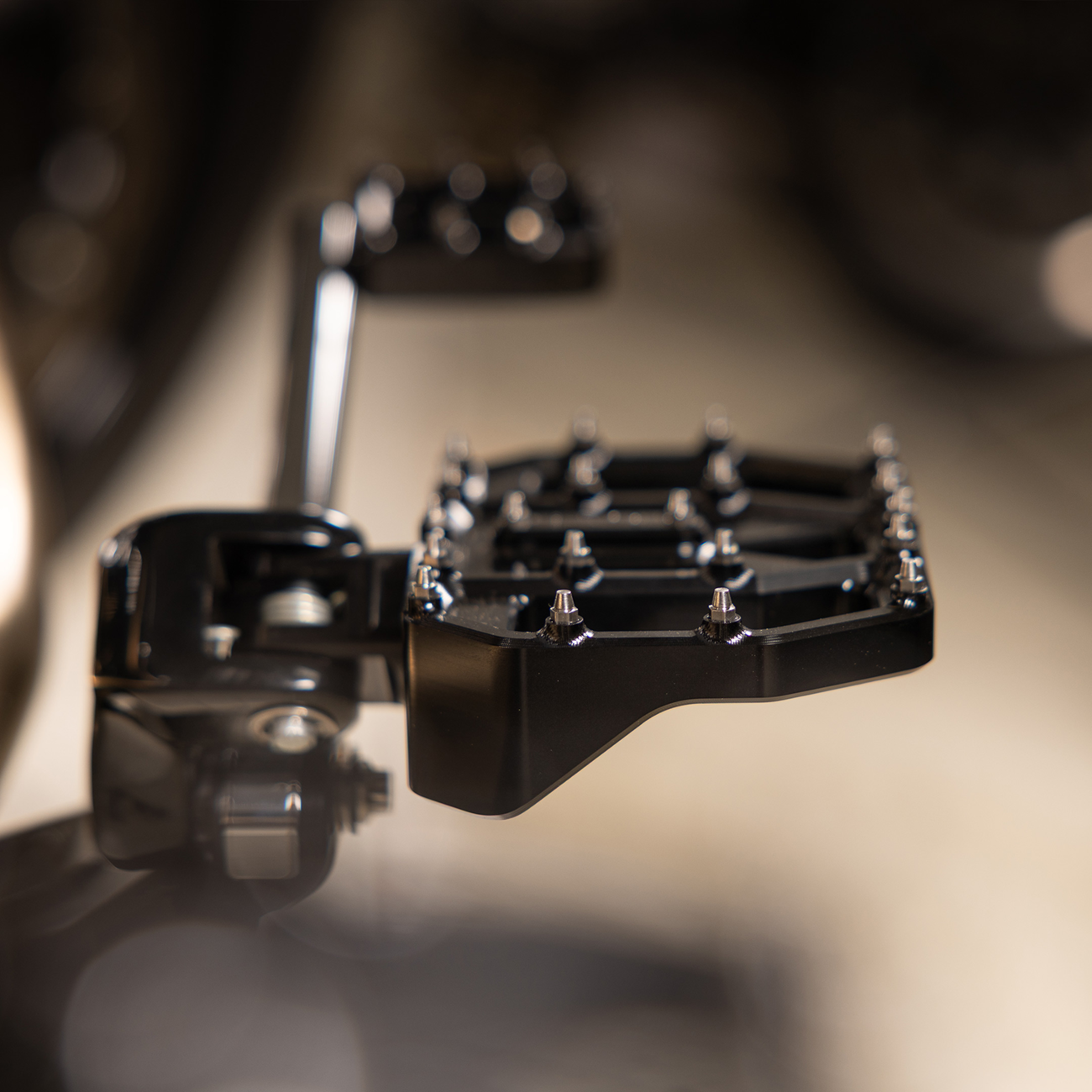 Thrashin supply co. Mini Aggressor Floorboards - Black - Rear Harley Davidson