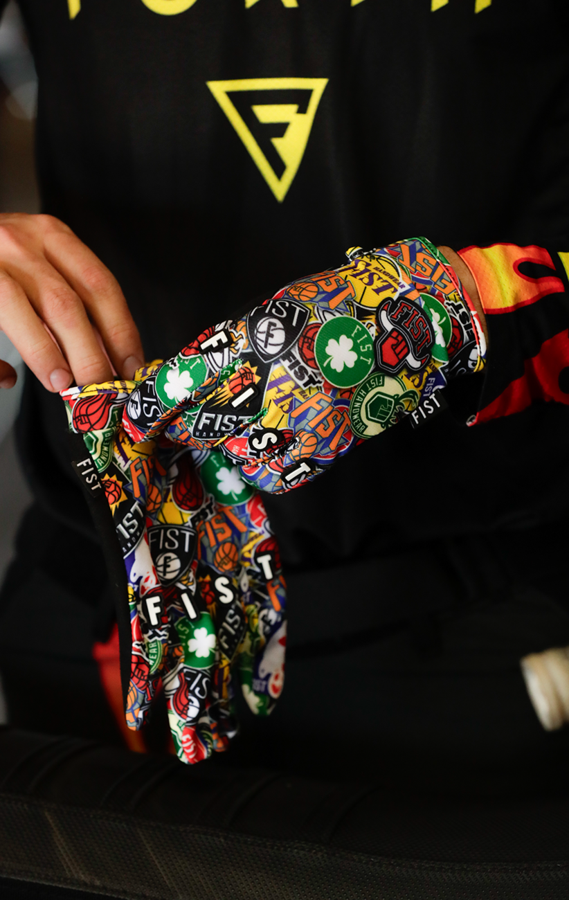 Fist handwear Strapped Hard Court Gloves