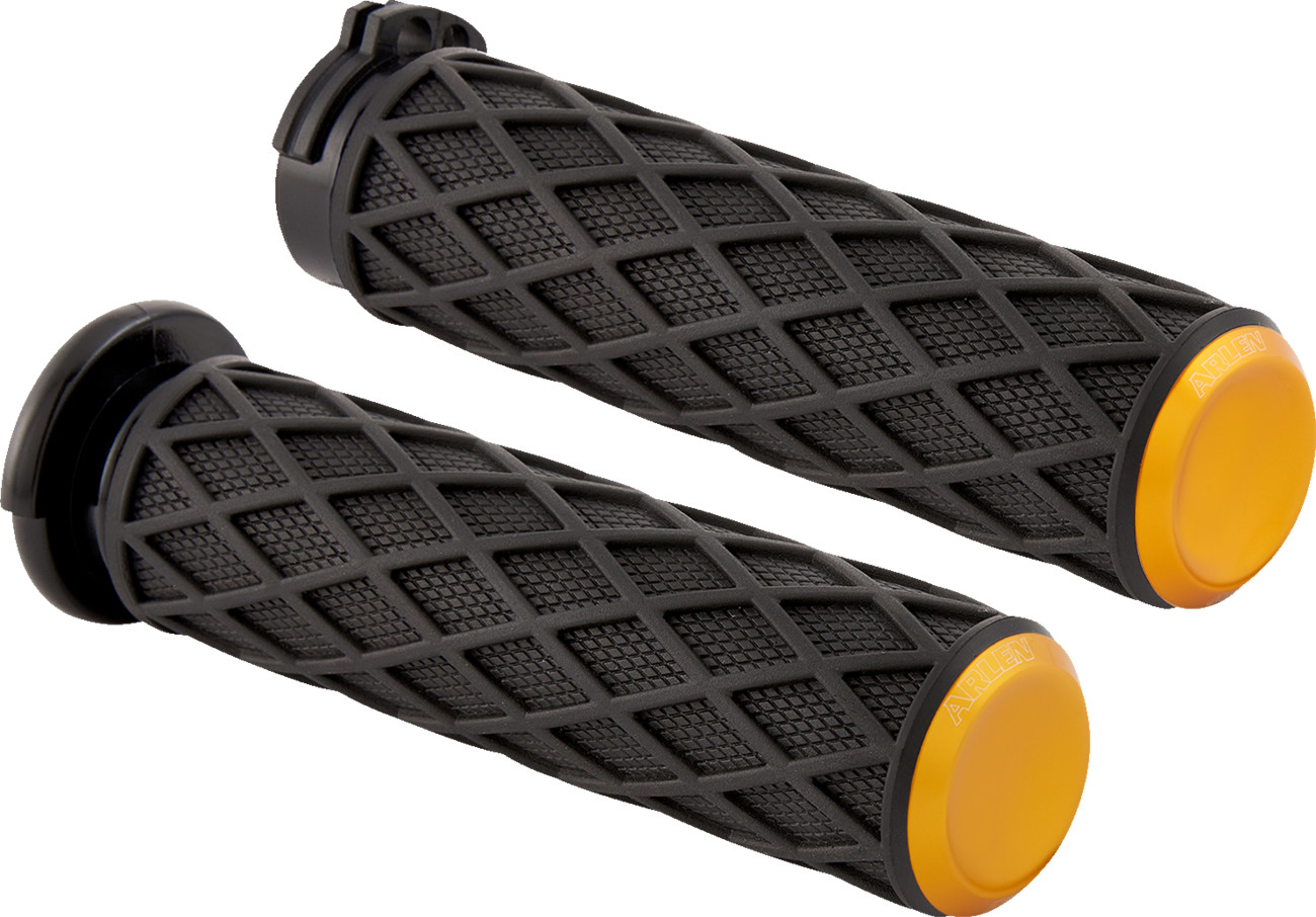 Arlen Ness Diamond Grips For Harley With Dual Cable Throttle