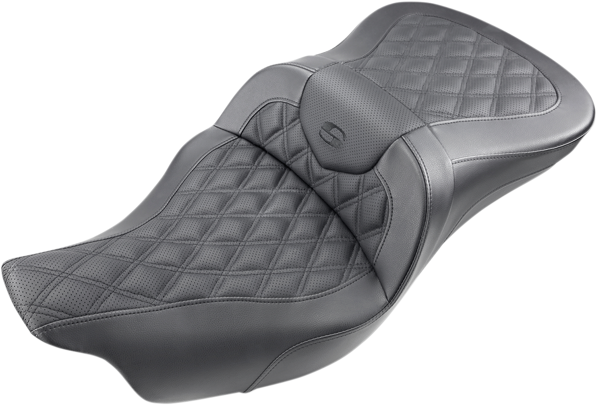 Saddlemen Roadsofa LS Lattice Stitch 2-Up Seat For Harley Trike 2009-2025