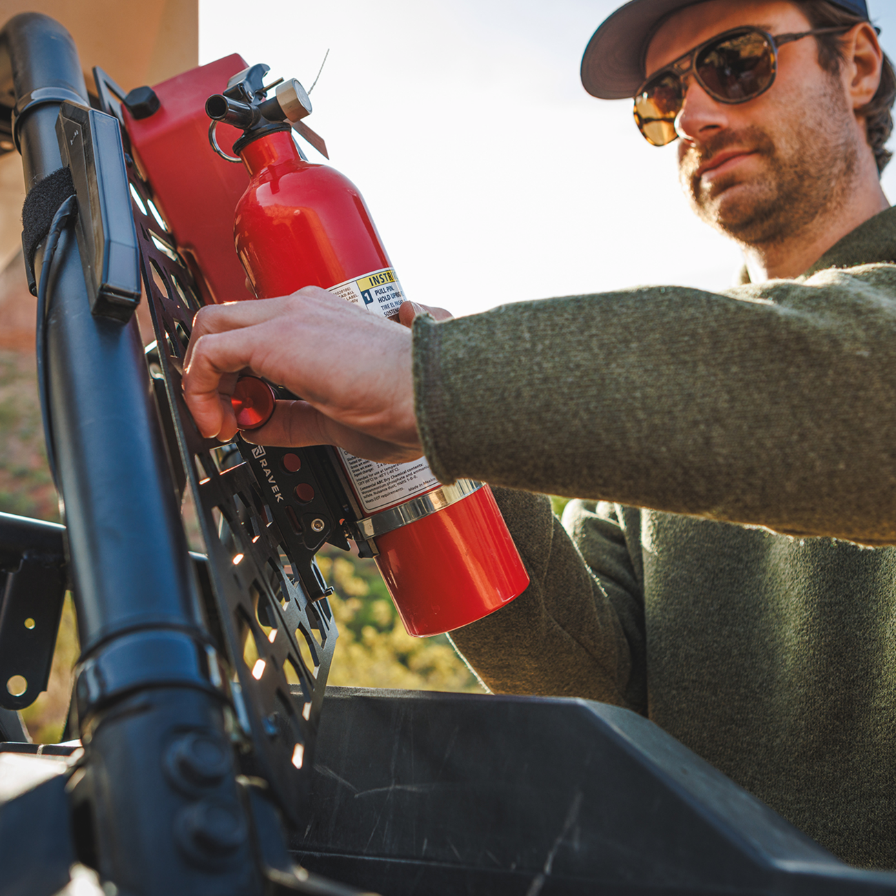 RAVEK Fire Extinguisher Mount