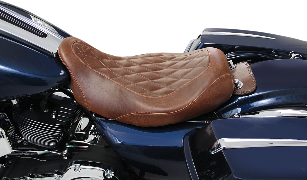 Mustang Wide Tripper Diamond Solo Seat For Harley Touring 2008-2025